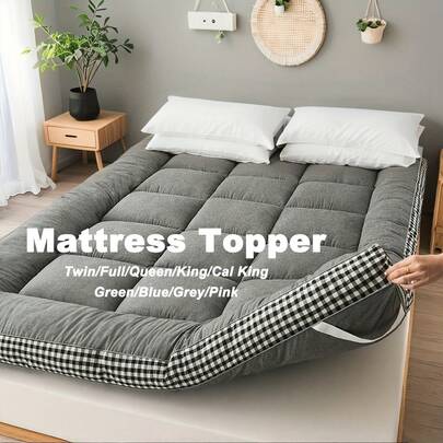 [1pcs 900gsm King Mattress Topper] Thin Mattress Pad With Checkered Print On The Side, Featuring Straps At The Corners Fit Over The Mattress, Foldable, Soft & Warm Mattress Protector | Low Allergenic & Breathable | Bedroom, Dormitory & Tatami